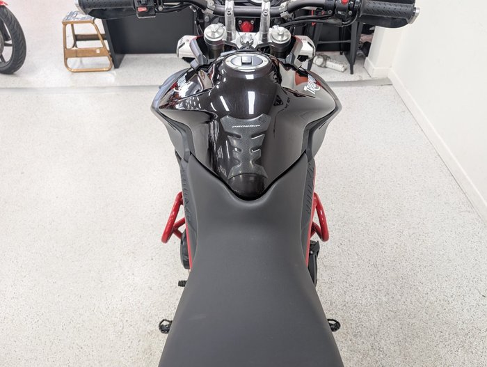 2014 Triumph TIGER 800 XC Red