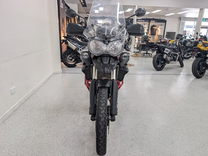 2014 Triumph TIGER 800 XC Red