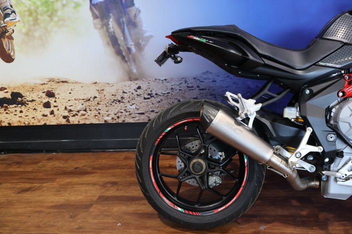 2015 MV Agusta BRUTALE 675 Black