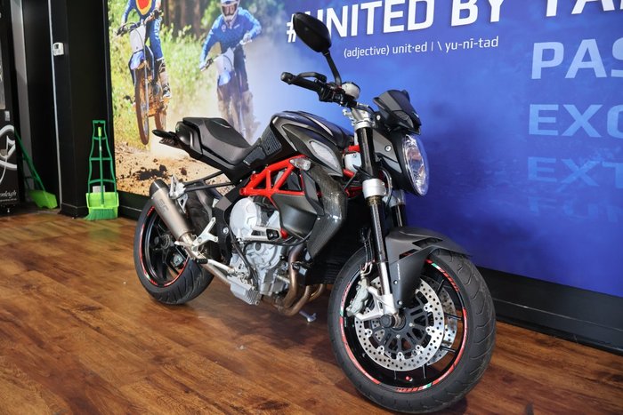 2015 MV Agusta BRUTALE 675 Black