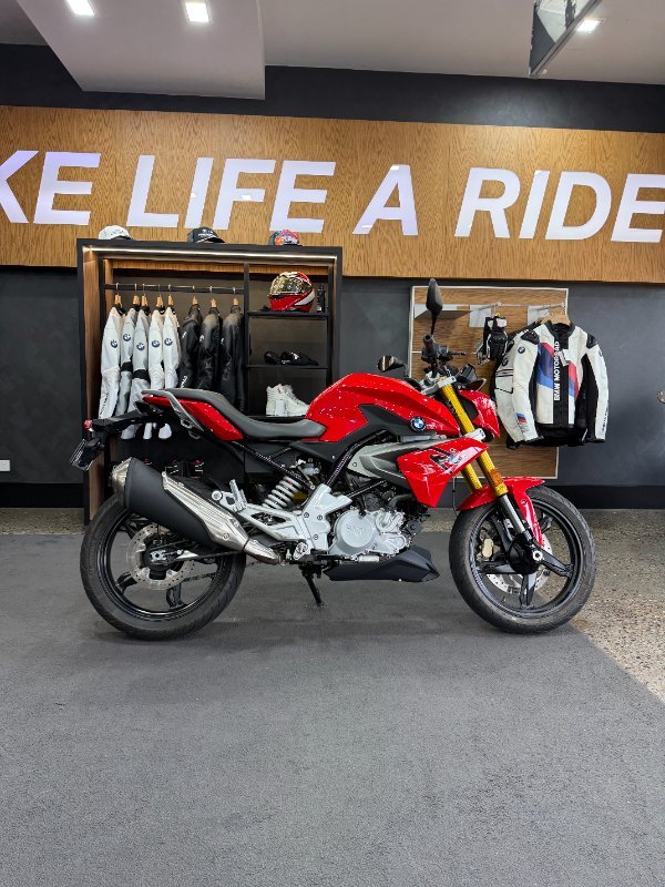 2019 BMW Motorrad G 310R Red