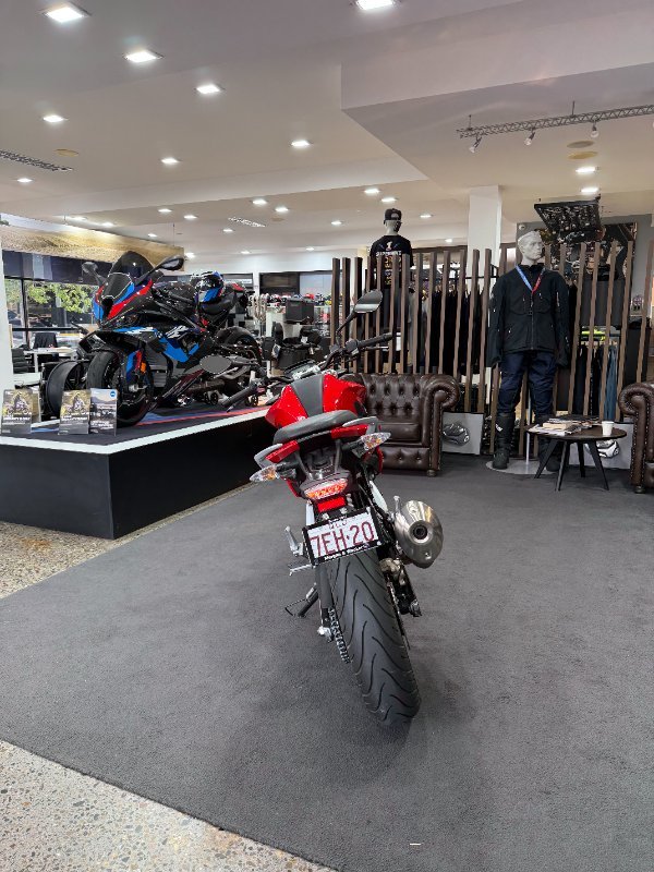 2019 BMW Motorrad G 310R Red