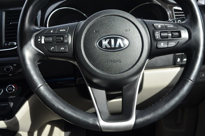 2020 Kia Carnival Platinum