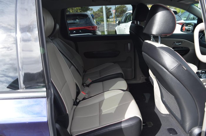 2020 Kia Carnival Platinum
