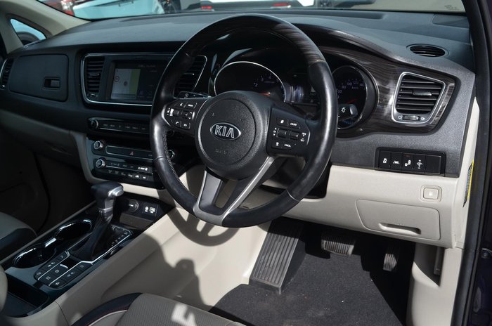 2020 Kia Carnival Platinum
