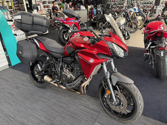 2017 Yamaha MT-07 Tracer MT Red