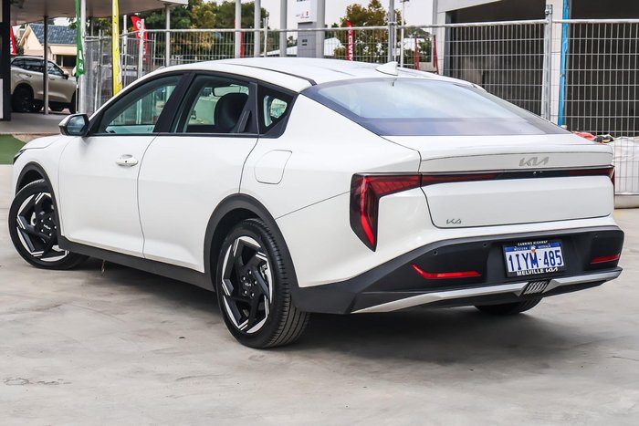2024 Kia K4 Sport+