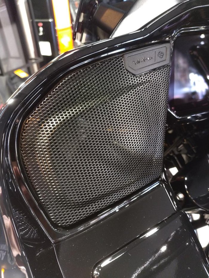 2026 Harley-Davidson Road Glide 3 (FLTRT) Trike Black