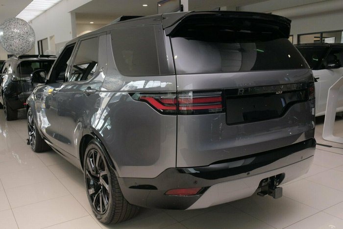 2025 Land Rover Discovery D350 Dynamic SE Series 5 MY25 4X4 Eiger Grey