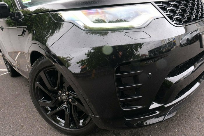 2025 Land Rover Discovery D350 Dynamic SE Series 5 MY25 4X4 Santorini Black