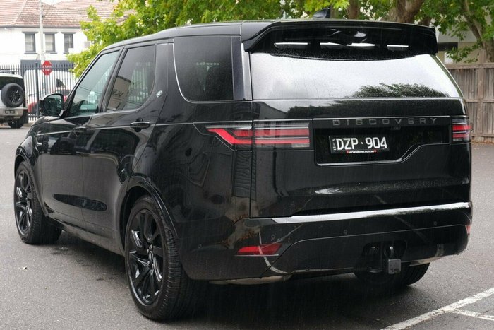 2025 Land Rover Discovery D350 Dynamic SE Series 5 MY25 4X4 Santorini Black