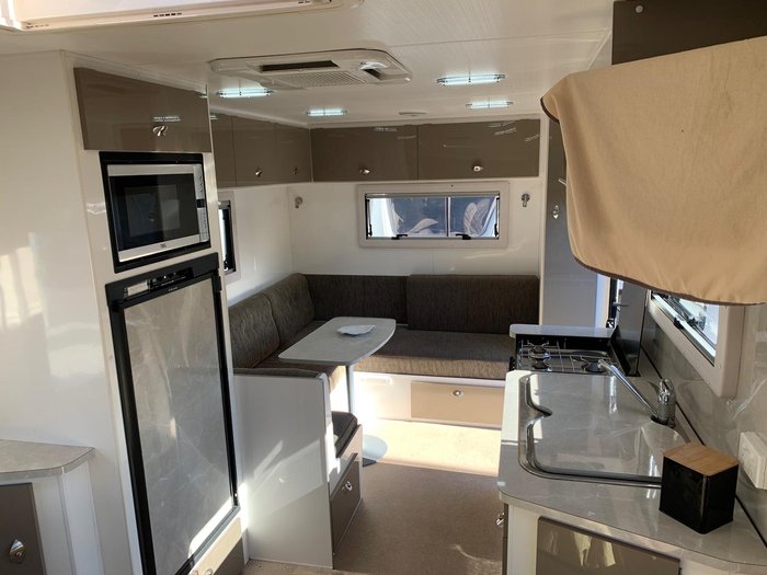 2016 Millard Sunseeker