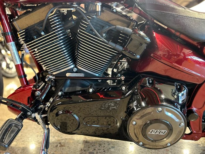 2017 Harley-Davidson CVO Pro Street Breakout (FXSE) CVO