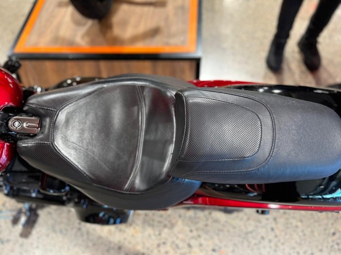 2017 Harley-Davidson CVO Pro Street Breakout (FXSE) CVO