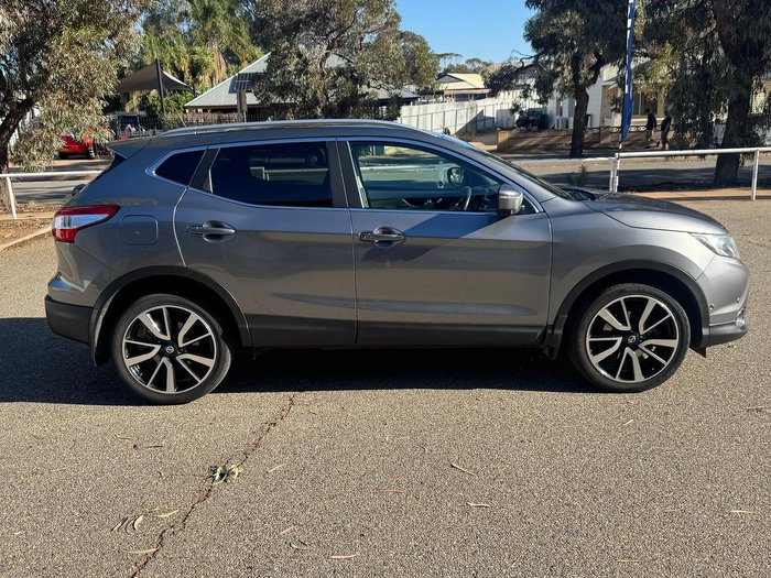 2016 Nissan QASHQAI Ti