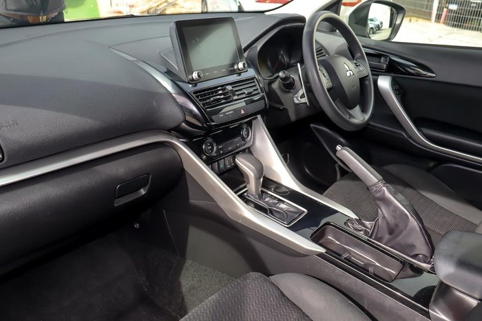 2023 Mitsubishi Eclipse Cross ES