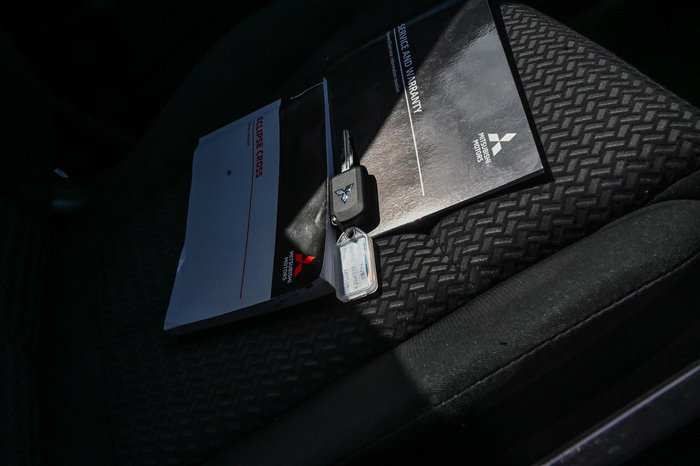 2023 Mitsubishi Eclipse Cross ES