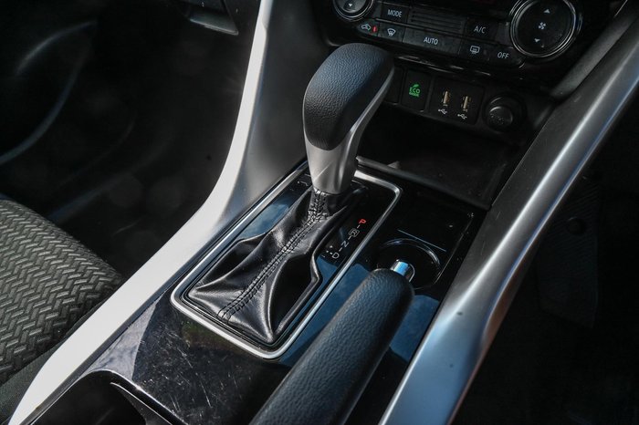 2023 Mitsubishi Eclipse Cross ES