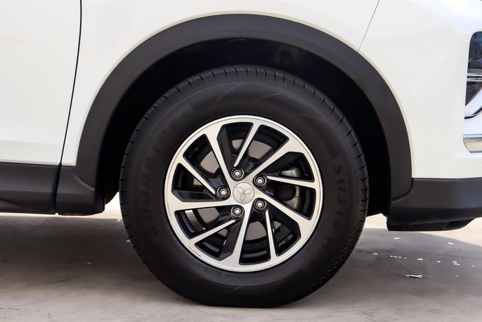 2023 Mitsubishi Eclipse Cross ES