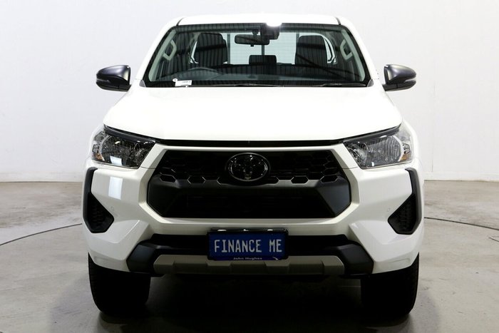 2025 Toyota Hilux SR 48V