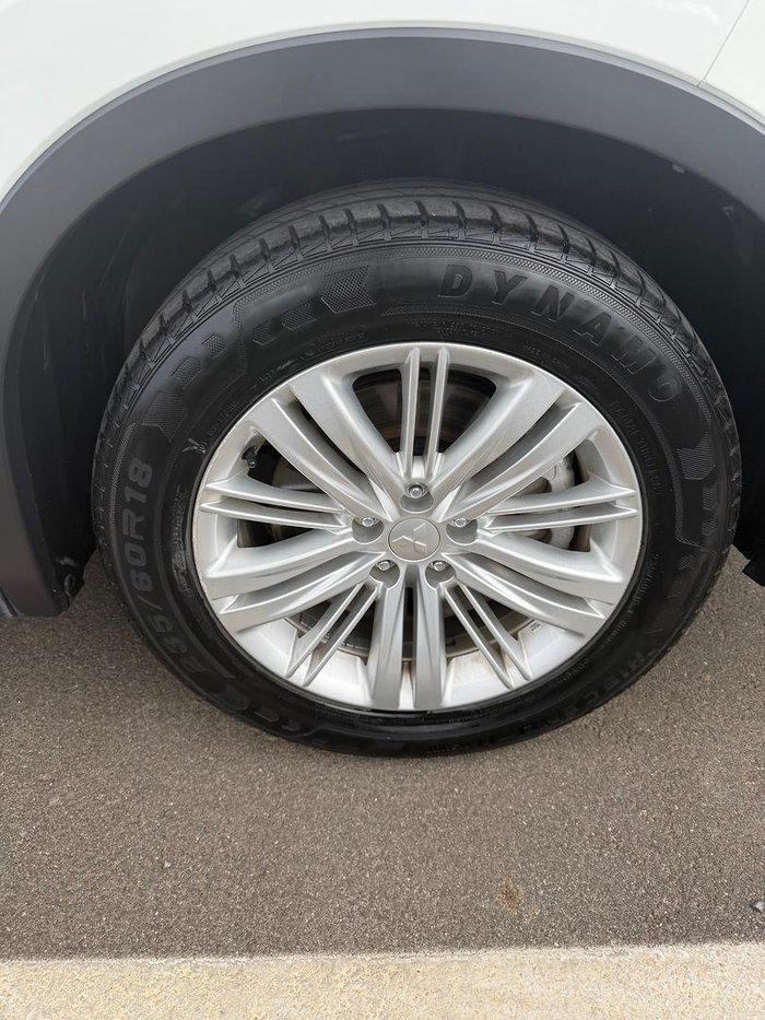 2022 Mitsubishi Outlander ES