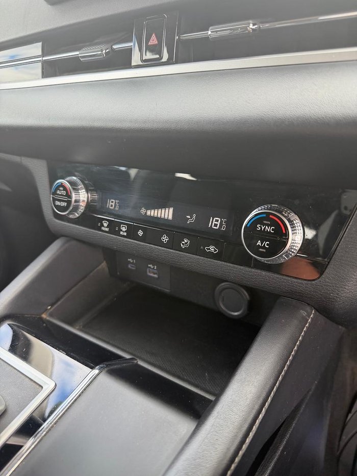 2022 Mitsubishi Outlander ES