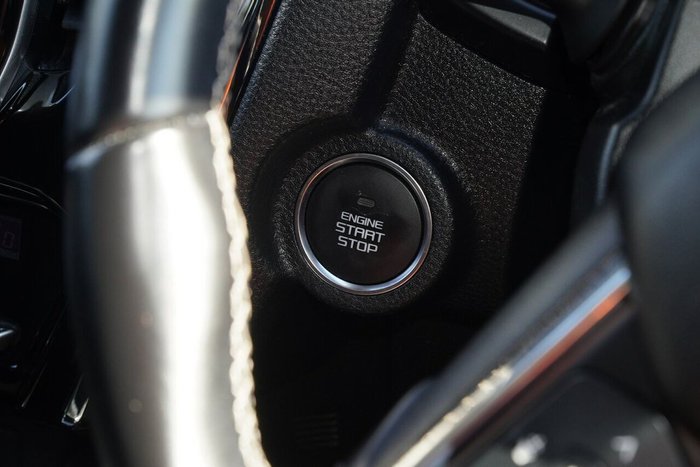 2022 Isuzu MU-X LS-U