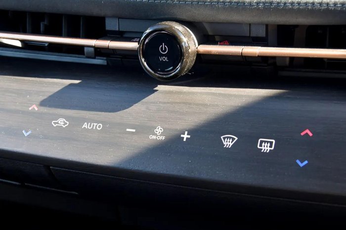 2025 Nissan Ariya Evolve FE0 MY25 Four Wheel Drive Akatsuki Copper/Black Roof