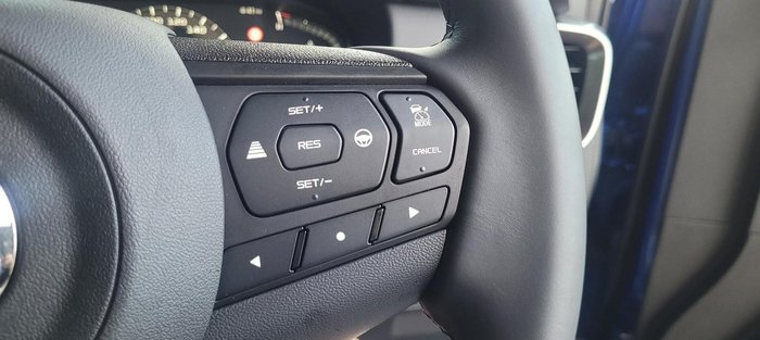 2025 Mazda BT-50 SP