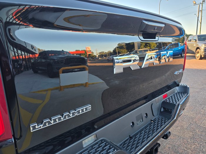 2024 RAM 1500 Laramie Sport Hurricane SO RamBox