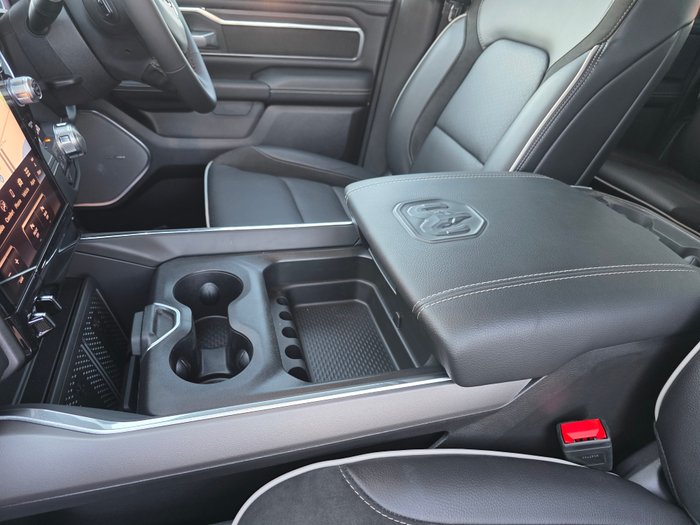 2024 RAM 1500 Laramie Sport Hurricane SO RamBox