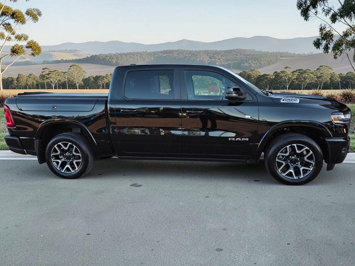 2025 RAM 1500 Laramie Sport Hurricane SO RamBox