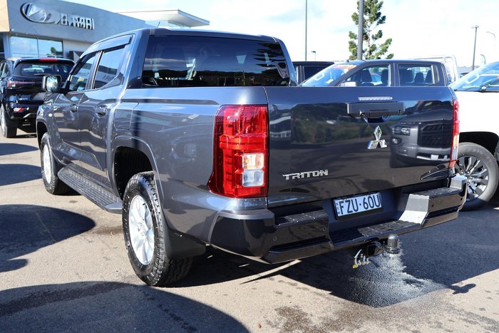 2026 Mitsubishi Triton GLX+
