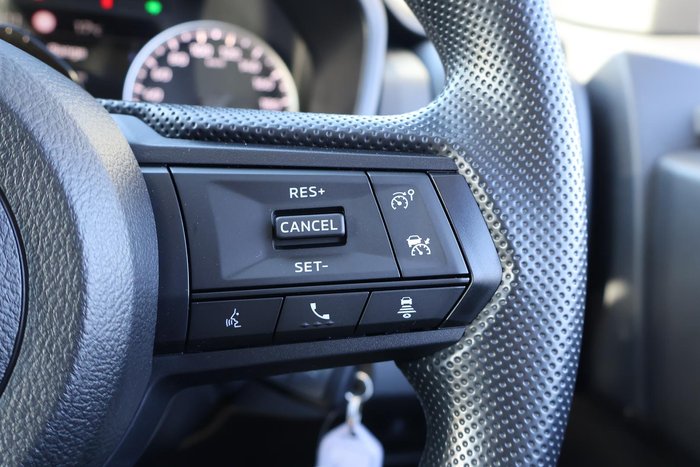2026 Mitsubishi Triton GLX+