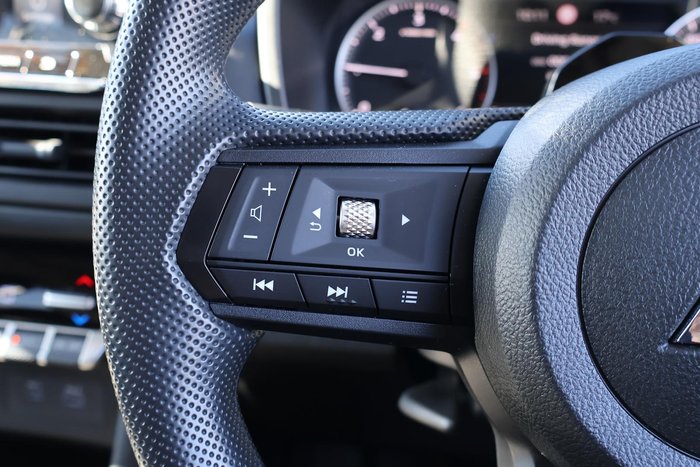 2026 Mitsubishi Triton GLX+