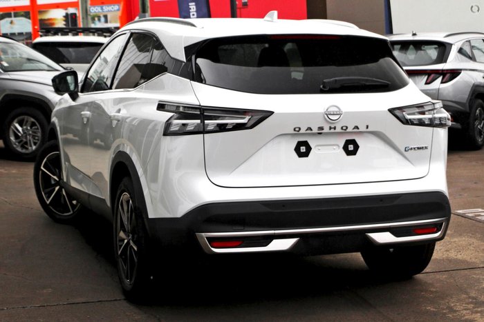 2026 Nissan QASHQAI Ti e-POWER J12 MY26 Pearl White