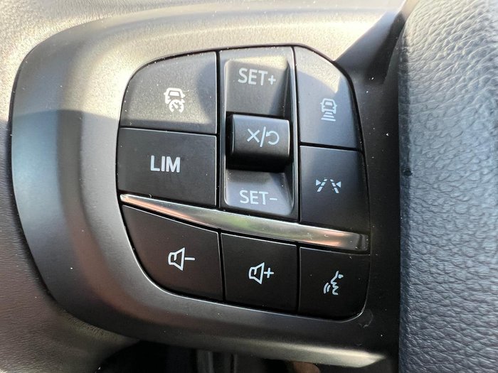 2025 Ford Everest Platinum