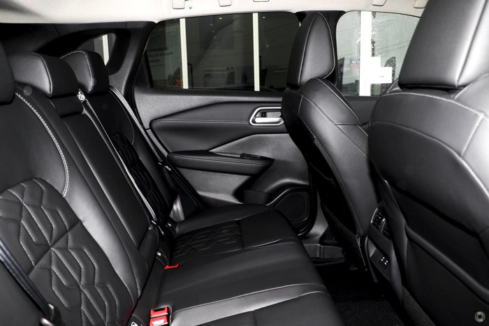 2026 Nissan QASHQAI Ti e-POWER J12 MY26 Pearl White