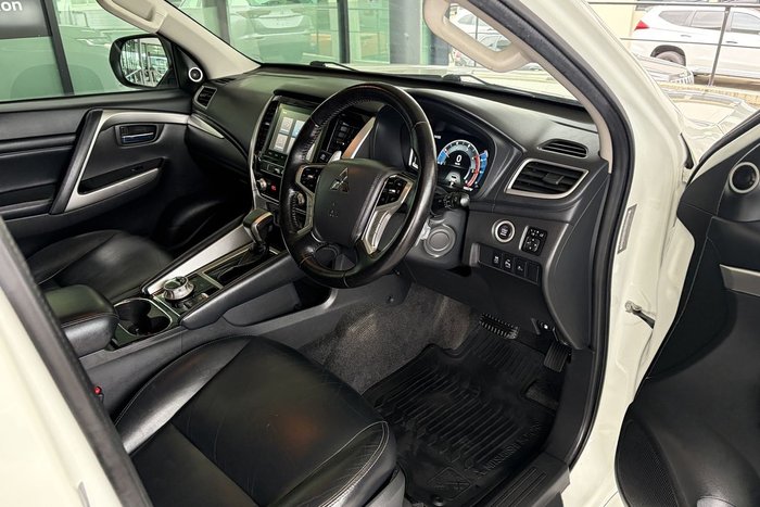 2021 Mitsubishi Pajero Sport Exceed