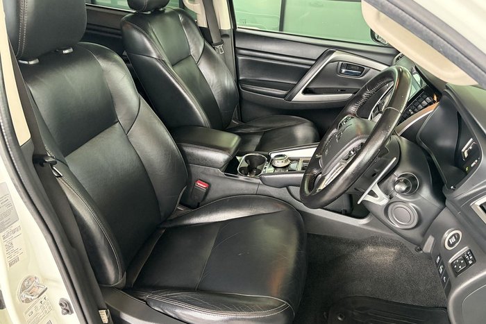 2021 Mitsubishi Pajero Sport Exceed