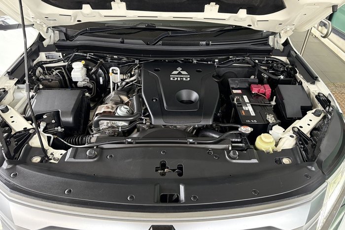 2021 Mitsubishi Pajero Sport Exceed