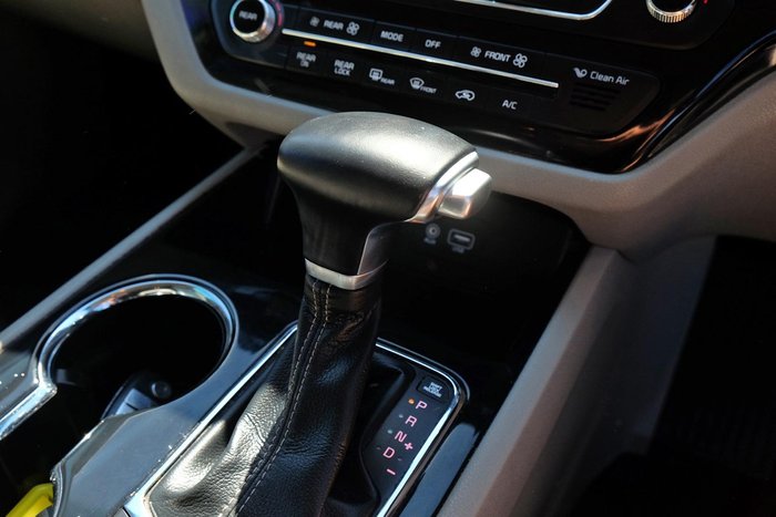 2018 Kia Carnival Platinum