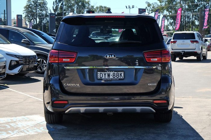 2018 Kia Carnival Platinum