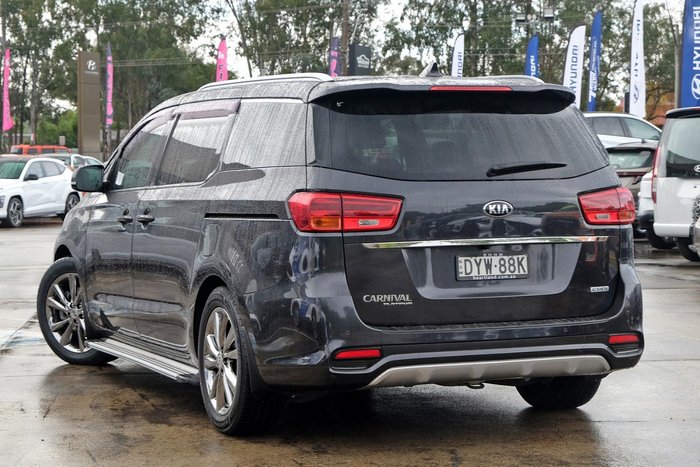 2018 Kia Carnival Platinum