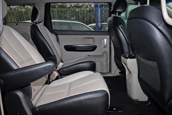 2018 Kia Carnival Platinum
