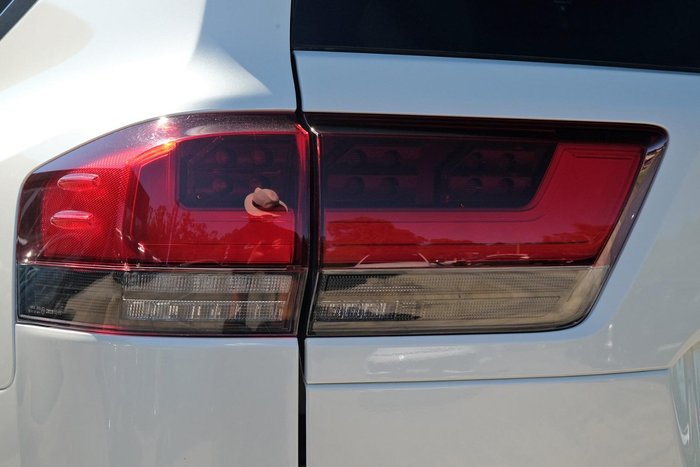 2023 Toyota Landcruiser VX