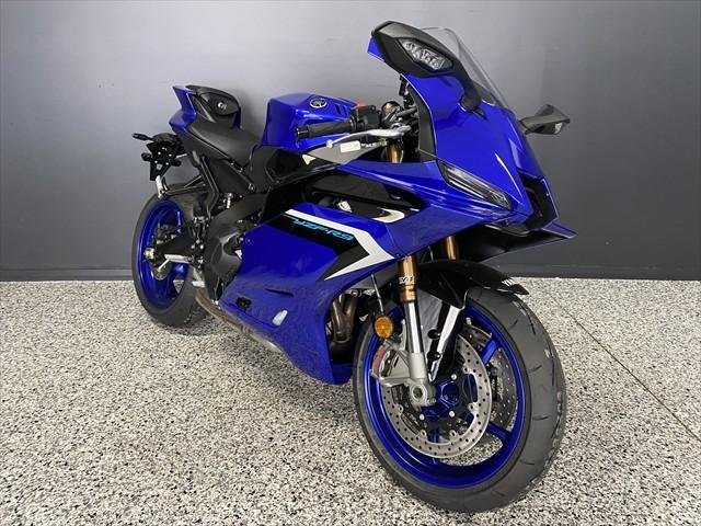 2025 Yamaha YZF-R9