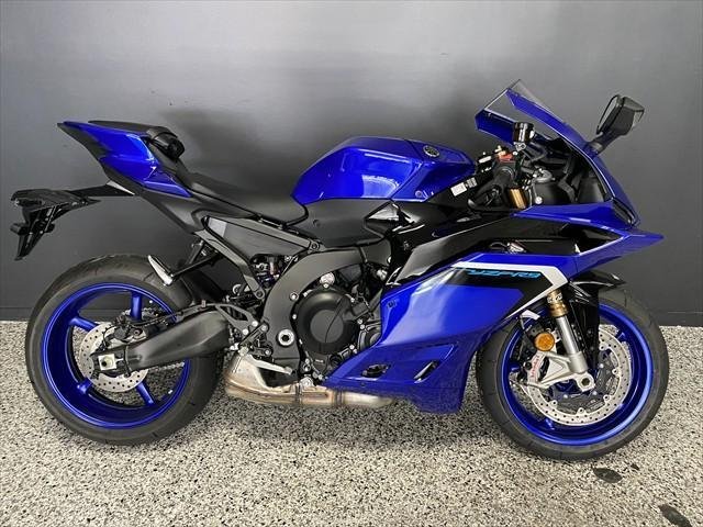 2025 Yamaha YZF-R9