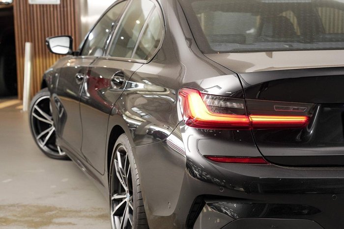 2021 BMW 3 Series 330i M Sport