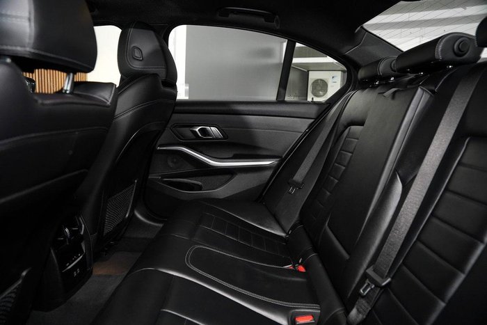 2021 BMW 3 Series 330i M Sport